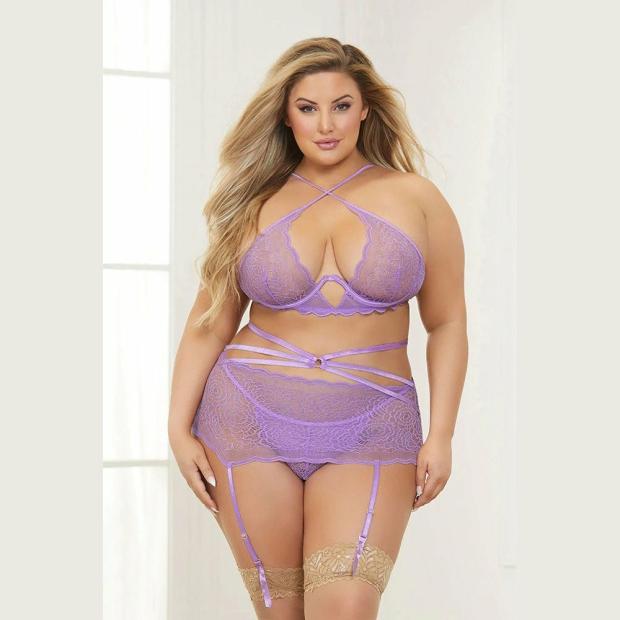 Three Piece Floral Lace Bra, Skirt, And G-String Set – Queen – Lavender Lingerie